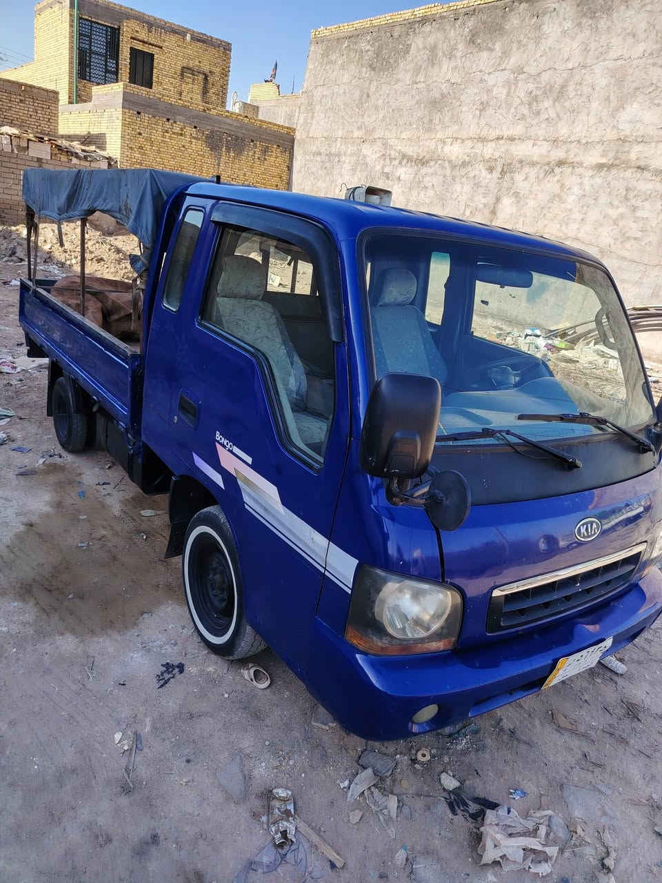 السلام عليكم سياره كيا حمل للبيع سياره جاهزه مكينه قير واكسين تخنتايه رقم السيارات  مكان سياره ناصريه سعر السياره 65 وبيها مجال استفسار على هذا الرقم***********
