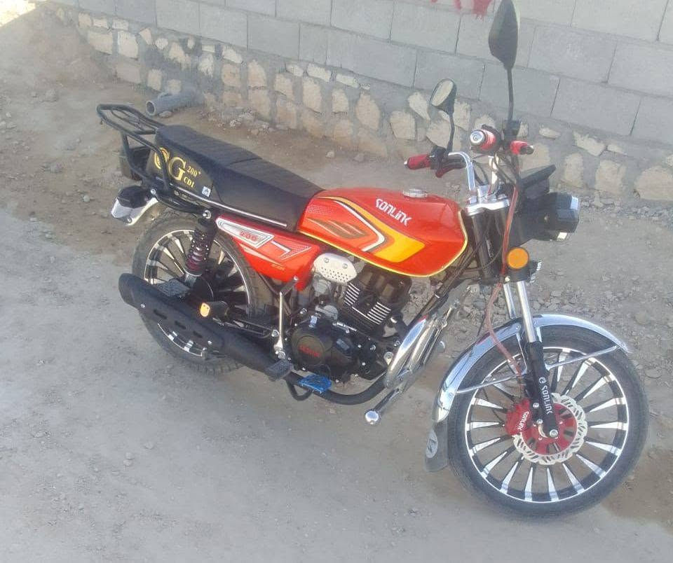 سلونك • زيرو • ٢٠٠