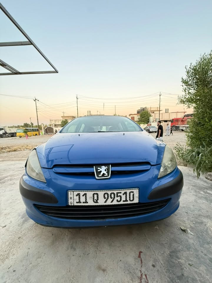 السلام عليكم للبيع بيجو 2005 فرنسي فئه 307 رقم الماني جديد رقم بغداد تخم تايرات جديد كير  ومكينة شرط صدر حدادية جديد دوشمة داخل وارضيه جلد جديدة سياره بدون ضربه كلين فقط صبغ عام جمالية بسبب الجراد على القماره العنوان كركوك حي الاسرى والمفقودين والتحويل نفس اليوم

المواصفات:كير اوتماتيك 🛑
مكينة 1600🛑
تدفئة وتبريد شغال🛑
الرقم:***********
السعر:55وبيها مجال بسيط للطيبين
