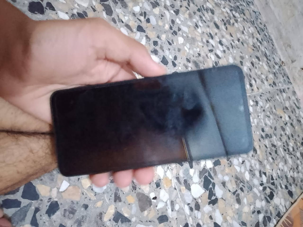 سلام عليكم عدي جهاز ال بيع 
ذاكره 256 نضيف جهاز كلش سعر 
140, بي مجال ال شراي،، *********** التصال اني بل خدمه
