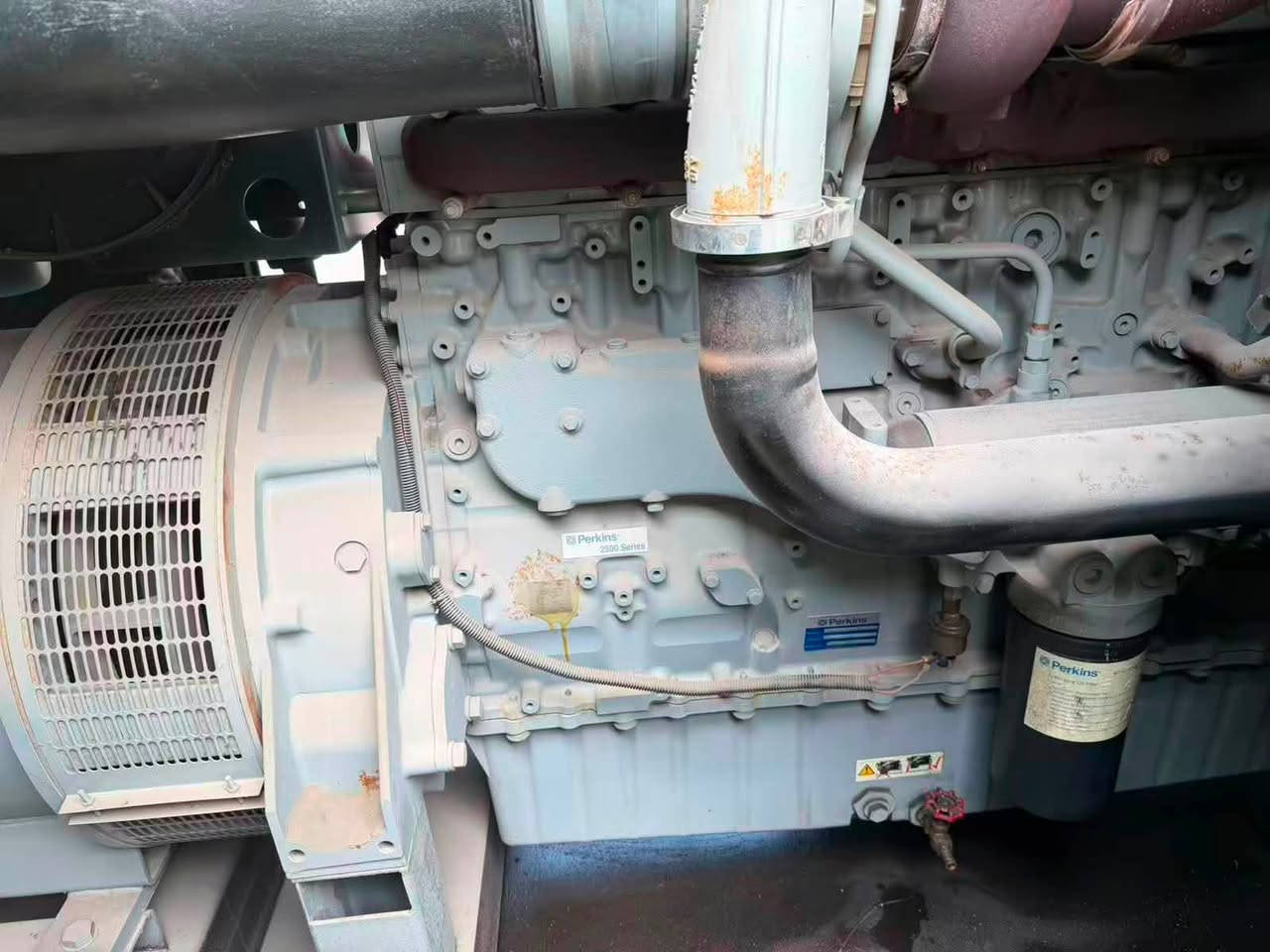 Perkins 2500
550KVA
46 hours 
***********
***********
