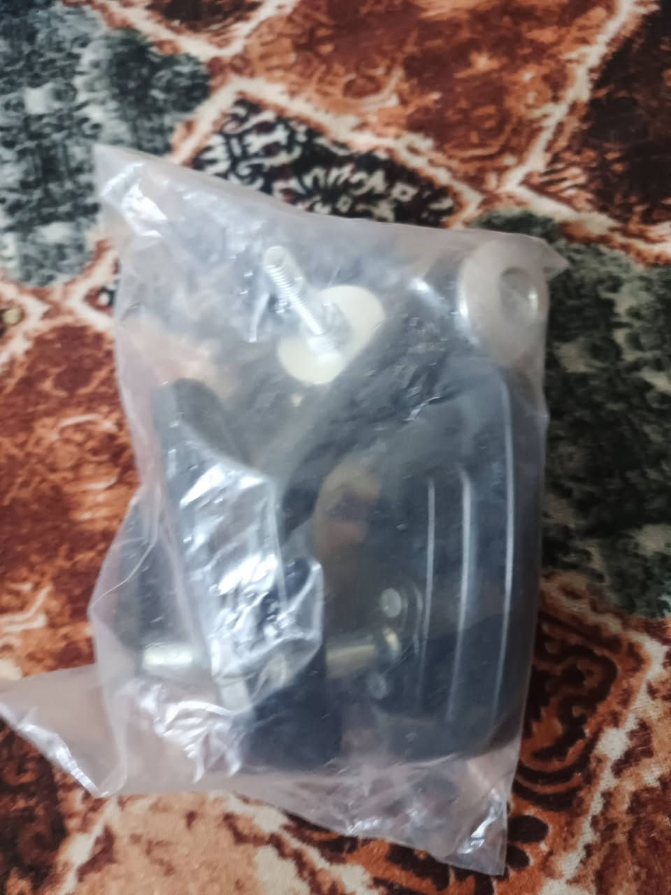 متاح غراض مال لايتي دسكات جديد + دوسات وشيال مال وقيه طين + مري يصيرن بل سكان + درع كامل  السعر كلهن 40 مكان الحله قضاء القاسم ع ***********
