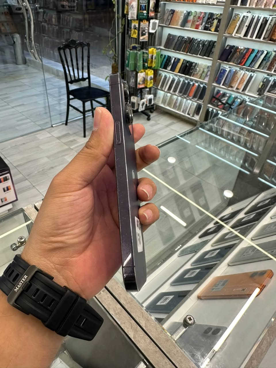آيفون ١٤ برو ماكس • ٢٥٦ • بطارية ٧٦٪