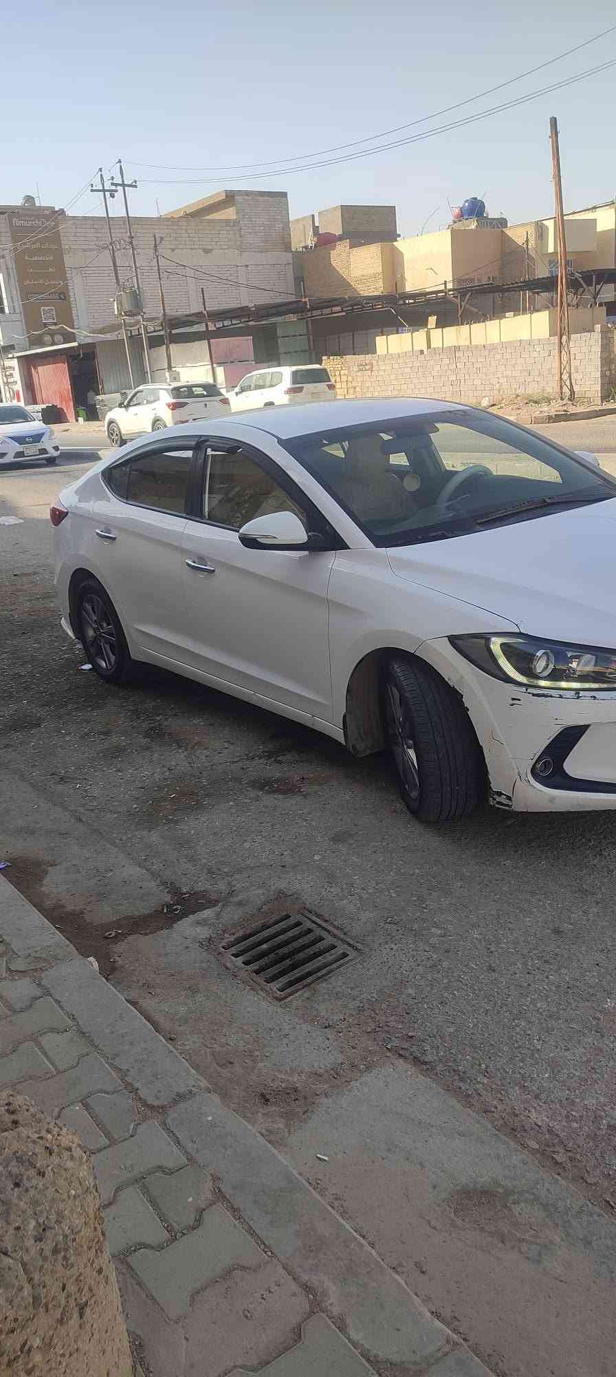 سلام عليكم
النترا ٢٠١٨ خليجي 
محرك ١٦٠٠ دوش

اشاير مري
مري شفط 
فول تحكم ستيرن
لد نهاري
حساس خلفي 
حساس كلوب 
حساس تاير
٥ ويل كب
ثلاث وضعيات قياده ( ايكو - سبورت - نورمال )
قطعتين تبريد 
شاشه 
كامره دواره 
يدات نيكل
كير محرك تبريد كفاله 
حدادية نص عمر 

باسم شركة دلير تريد تحويل تريد وكاله

السياره كفالة من الصبغ والتبديل والفتح 
فقط بارد بسيط بخشم البنيد وجلخ بالبابين ع وضعه ما مصلح مثل ما بالفيديو  كلشي واضح
للاستفسار ***********

