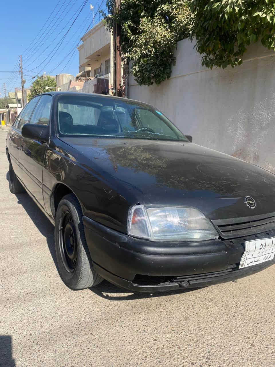 سياره للبيع مكان كركوك اوميكه سنويه ٢٠٢٩بيها بطاقه بانزين التصال على رقم ‭***********‬

نص مكتوب في الصور:
- IQ CARS