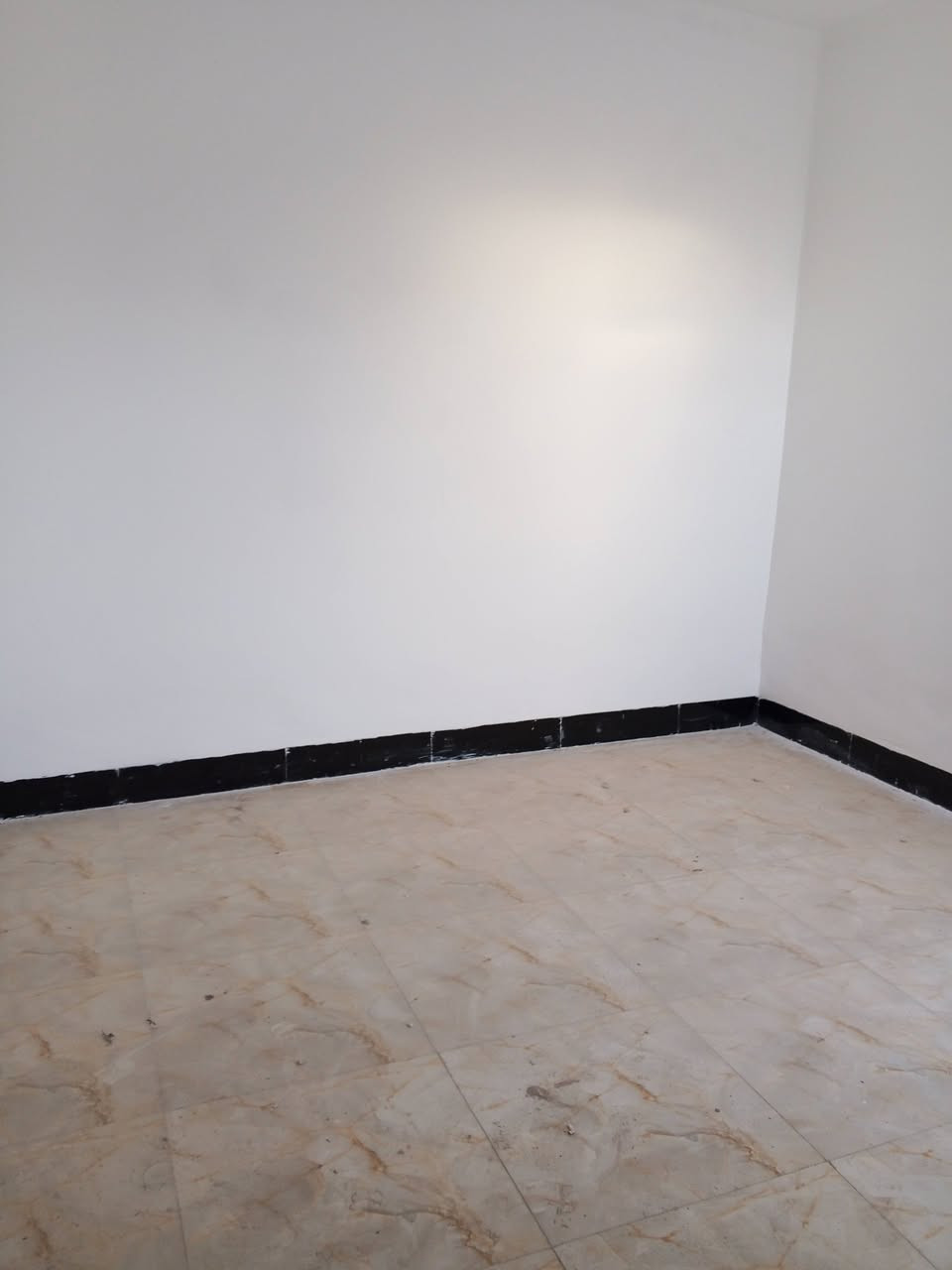 دار للبيع 70م شارع ابو طالب
طابقين بناء طابوق 3غرف نوم 4بيت عن شارع العام كافة الخدمات موجودة يبعد عن مركز المدينة 1كيلوا سند 25اقرار محكمة بية للاستفسار ***********
السعر 110وبية مجال
