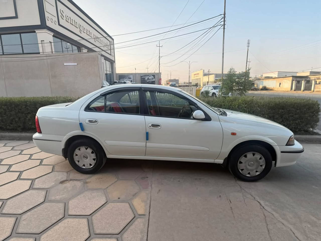 نيسان صني • ٢٠٠٨ • نص بنيد صبغ