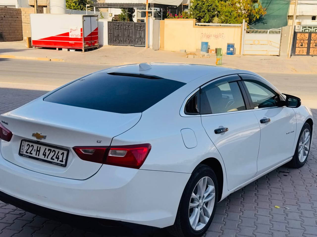 ماليبو 2017 رقم اربيل دولي محرك 1500 توربو 
سياره كير محرك تبريد شرط جاهزه من كلشي 
مواصفات LT معروفه 
بيها جاملغ خلفي صبغ وكم حالوب بيها 
مكان السياره كركوك سعر 83 بي مجال بسيط 
*********** كركوك, العراق
