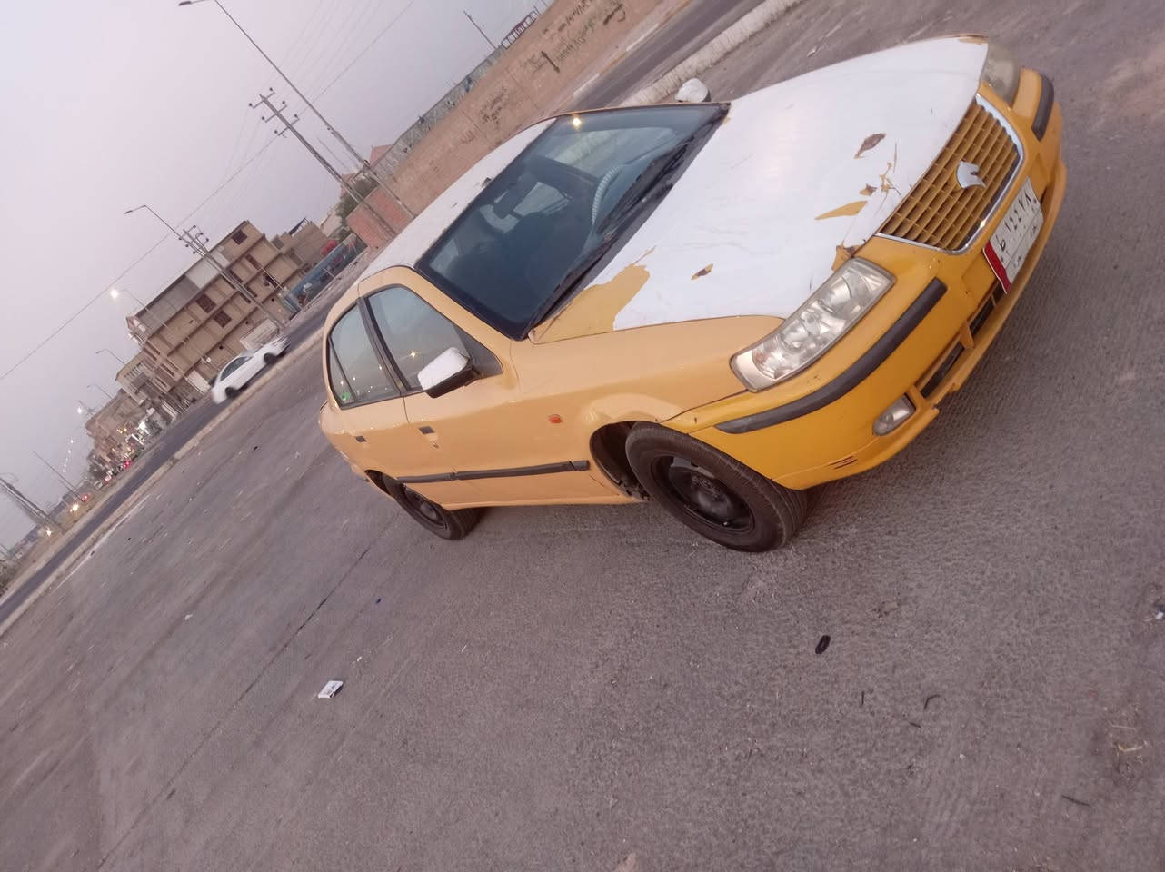 السلام عليكم سياره سمند موديل 2010مكفوله من الضربه مكينه وكير جدد تخم تاير جديد حداديه جديده مصفره هيه وغرمات سنويه ل 29 مكان كربلاء  السعر22وبيه مجال ***********
