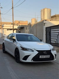 لكزس ES350 • ٢٠١٩ • ١٣٨٠٠٠ كم
