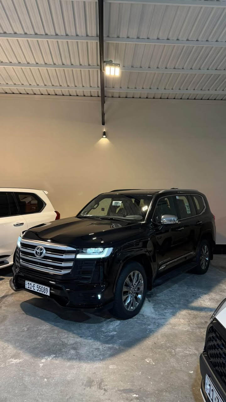 لاندكروز VXR • ٢٠٢٤ • ٣٢ الف كم