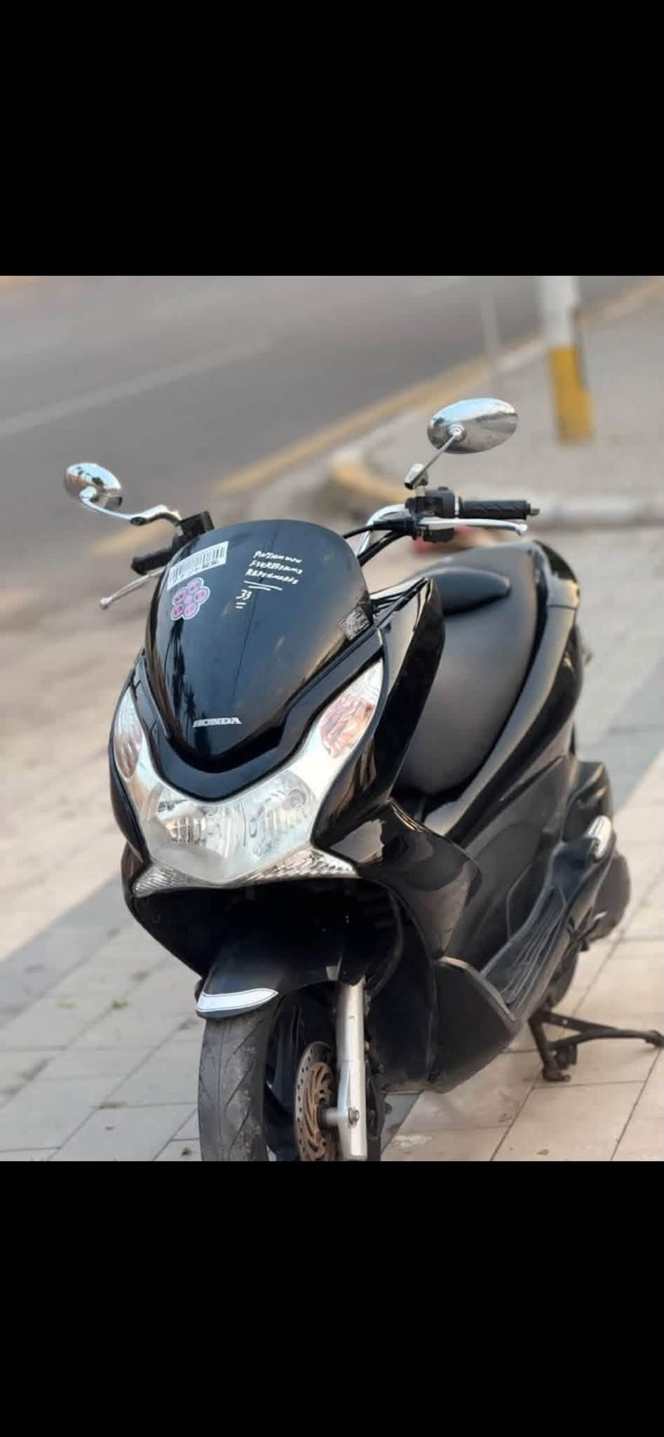 PCX • ١٥٠ • الجيل الاول