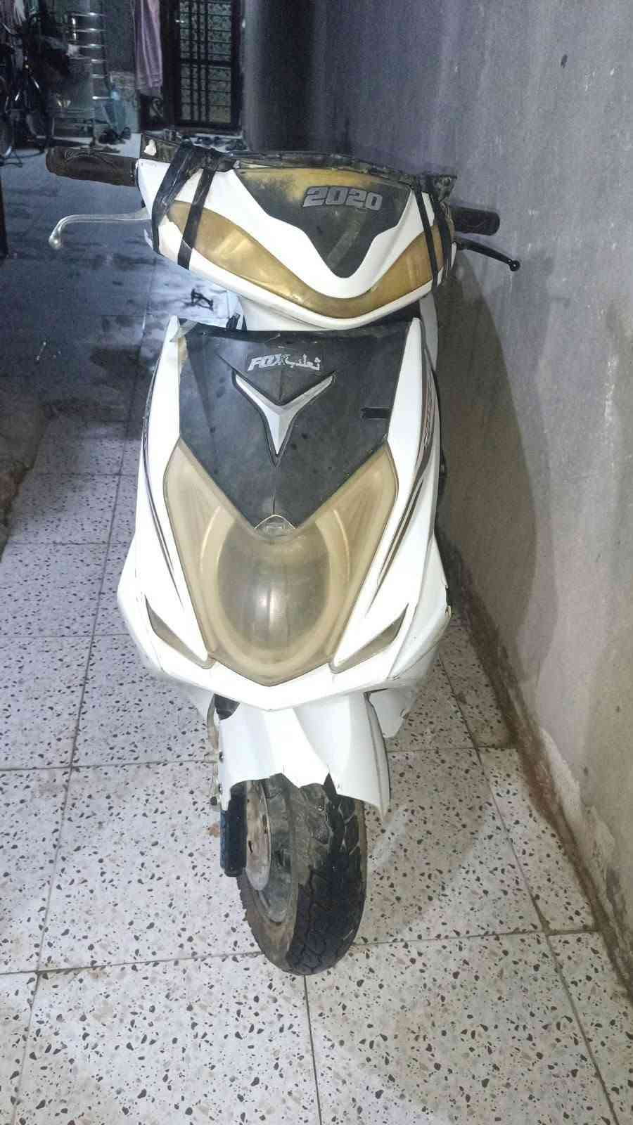 للبيع
دراجه ثعلب مديل ٢٠ للبيع دراجه ابيع كوم حديد تجي كبل تحملهه بدون فحص. دراجه نقص باتري  كهربائيات كلهه شغاله منل طول لطول..  عطلهه تشتغل بس ماتدير..مكاني شطره قرب كراج بغداد..  صالنصه رياضي..  

. 
سعرهه منل اخير ٦٠ الف 

. 

. 

***********

