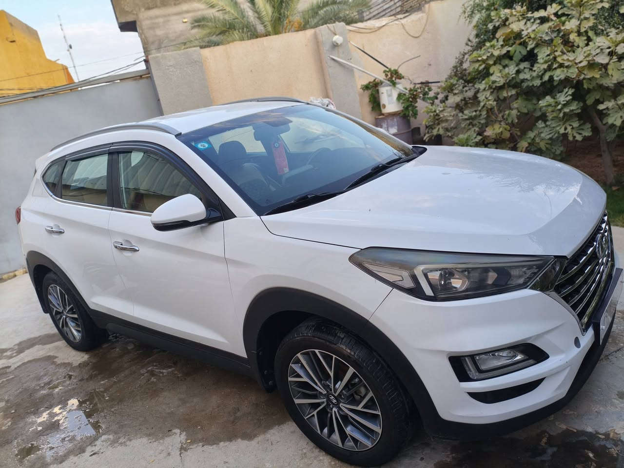 توكسان 2019
خليجي 
محر2000
ابواب بصمه 
سايد ابريك بالرجل 
كشن كهربائي 
ثلاث وضعيات قياده 
ماشيه 117
السونار مرفق بالمنشور 
رقم بغداد بأسمي 
السعر 175 
غير متواجد ع الفيس 
رقم الموبايل ***********
مكاني كربلاء المقدسة
