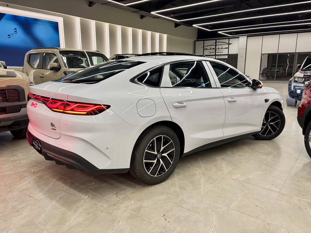 🔥باتری گەورە و پانۆراما و سفر کیلۆمەتر🔥
BYD Qin L Flagship
‎ بی وای دی چین ئێڵ
‎‏‎مۆدێل ٢٠٢٥ مکینە ١.٥ باتری ١٢٠ کم ‎ 
‎ ‏‎شحن+کارەبا+بەنزین
‎١٦٠٠ کیلۆمەتر بە تەنها یەک تەنکی بەنزین 

‎‏‎مواصفات فول، پانۆراما، کوشن کارەبا ،١٣ کامێرا، داشکام ڕیکۆرد، ئۆتۆ پارک ، ڕاداری خەتی جادە، ڕاداری تحدید سرعە،بەصمە، کارت، شاشە گەورە ،کامل حساس، سوکان ڤۆلیۆم، ویلکرۆم ١٧، ئیشارەتی سەر ئاوێنە، تبرید مرکزی، لایت زینۆن، بەگلایت لید، گێچ ئەلەکترۆنی،درایڤ مۆد، دوگمەی خلیسکان، ئەی بی ئێس، ١٠ ئەیرباگ.

‎کێبڵ شحنی بیلادی و کارد و فڵچەو و موادی پەنچەری لەگەڵدایە

‎بۆ زانینی نرخ کۆمێنتێک بەجێبهێڵە
‎لتفاصیل والسعر اکتبوا التعلیق

‎‏‎‏‎ پێشانگای ســـلـــێــــمـــانـــی ھەمیشە پێشەنگین 
‎‏‎معرض الســــلــیــمانـــیـــة ھو الافضل دائماً

‎‏‎بە داوای لێبوردنەوە شێوازی قیستمان نییە⚠️⚠️
‎‏‎نعتذر منکم لیس لدینا نظام الاقساط⚠️⚠️

‎‏‎📍العنوان: سلیمانیة -طریق کرکوک-نقلیات الرئیسی السلیمانیة - الرقم ١٢٨
‎‏‎📍ناونیشان: سلێمانی - تێرمیناڵی سەرەکی سلێمانی- ژمارە١٢٨

***********☎️

#BYD #QinL #BYDQINL #SlemaniAuto
