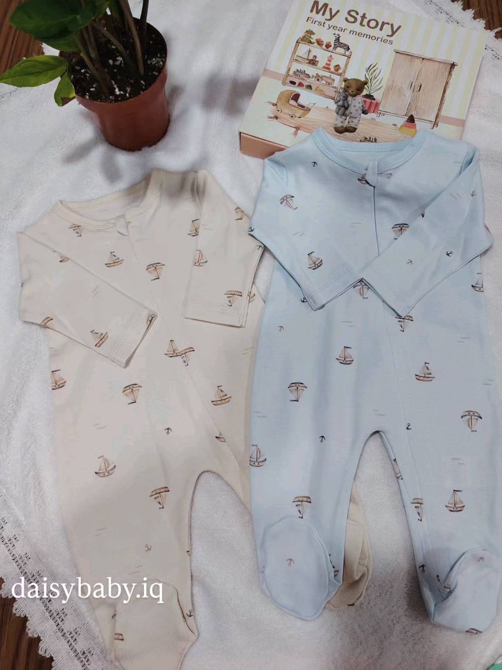 🌼 Daisy Baby | ملابس بيبي أنيقة وناعمة 👶🏻💗

اختاري لطفلك أجمل الملابس بخامات تركية قطنية وناعمة، بتصاميم مرتبة ومناسبة للبيبي 🤍

✨ النوع: أوفرات وسيتات مواليد
📏 القياسات: متوفرة حسب الموديل
🇹🇷 الخامة: تركية عالية الجودة
🎀 الموديلات: بناتي وولادي
💰 الأسعار: تبدأ من 15,000 دينار
🎁 خصم عند طلب أكثر من قطعة + هدية مميزة

🚚 توصيل إلى جميع محافظات العراق وكردستان
📩 للطلب والاستفسار: تواصلي معنا عبر الرسائل

🌼 Daisy Baby — لأن طفلك يستاهل الأجمل دائماً 💕