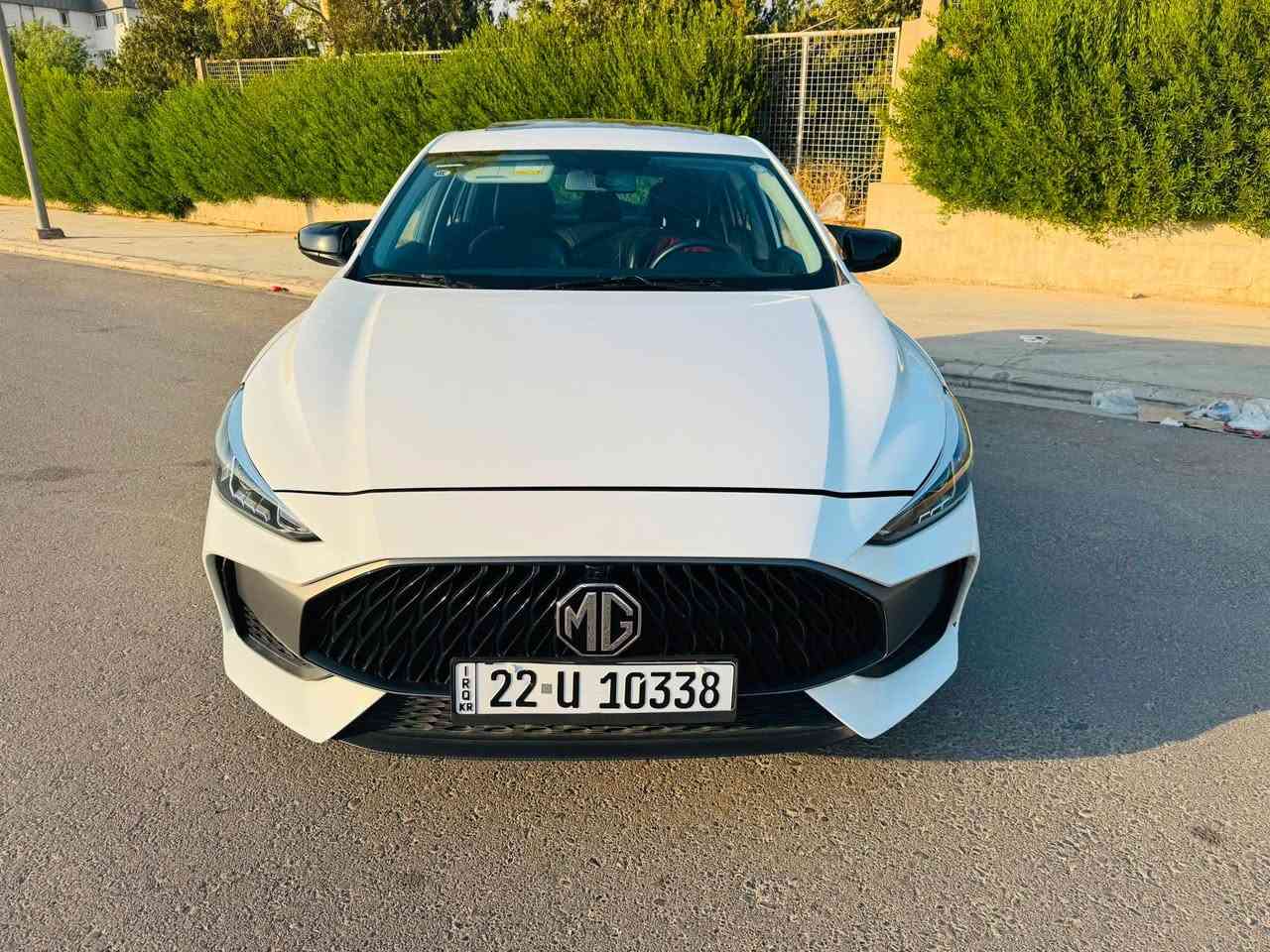 ئێم جی  MG GT 2024 Sport گێڕتوماتیك

📌مواصفات.فول مواسفاته‌

♦️بەصمة.شاشەوكاميرا.حساس.

♦️ئاوێنە ئیشارەت.لايت زينۆن.  ڤۆلیۆم

♦️ته‌نها35 هه‌زار رۆیشتیه‌

♦️ته‌نها یه‌ك جاملخی بویاخه‌ باقی سه‌یاره‌كه‌ زۆر خاوینه‌.

💵سعر: 110$🔥‌

📍مكان : أربيل.  

☎️موبایل *********** أربيل, العراق
