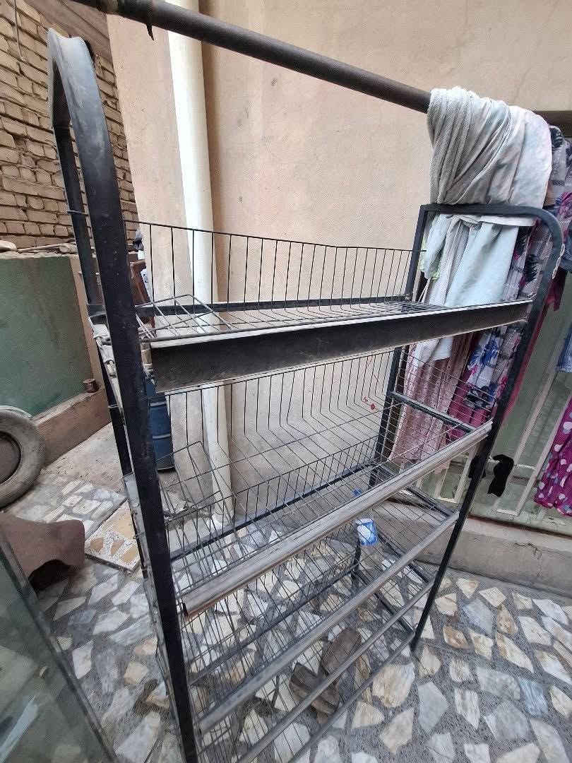 غراض مستعملة (باترينات) للبيع للاتصال بالرقم ***********
