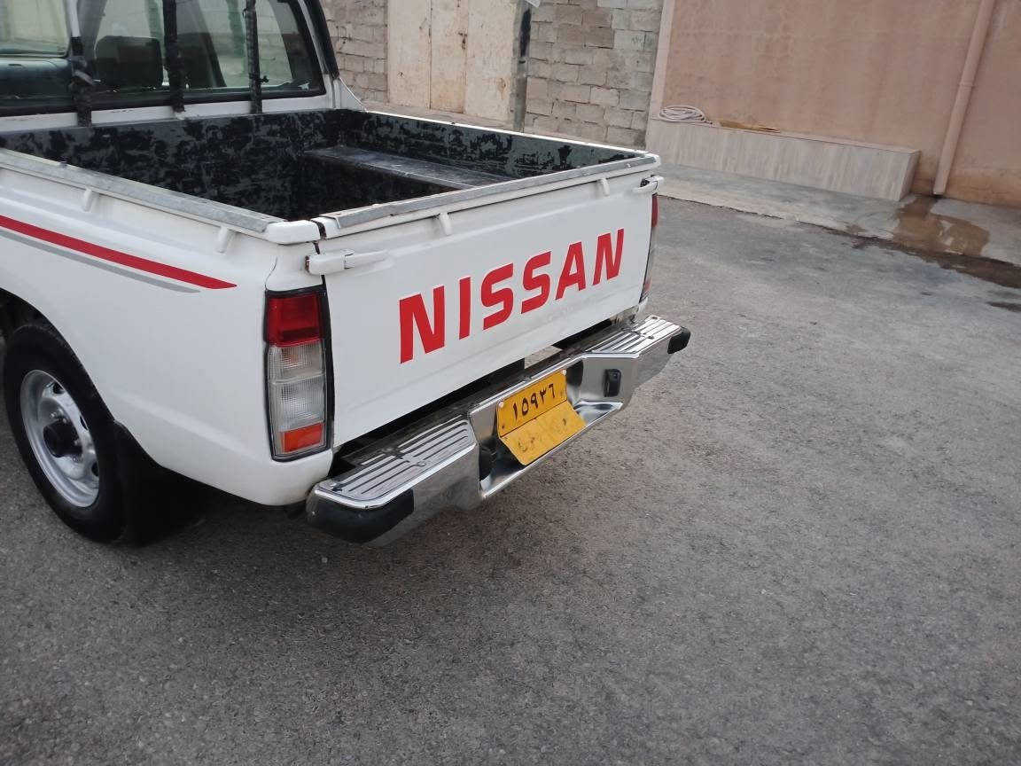 ***********اسيا***********نيسان موديل 2001بي ده حم وليدران ته بريدو پاوه ر 4تايه ي لوك كيرومه كينه اكسل شانسي به شه رت مالي دوسته وه كووينه كان جوانه السليمانية, العراق
