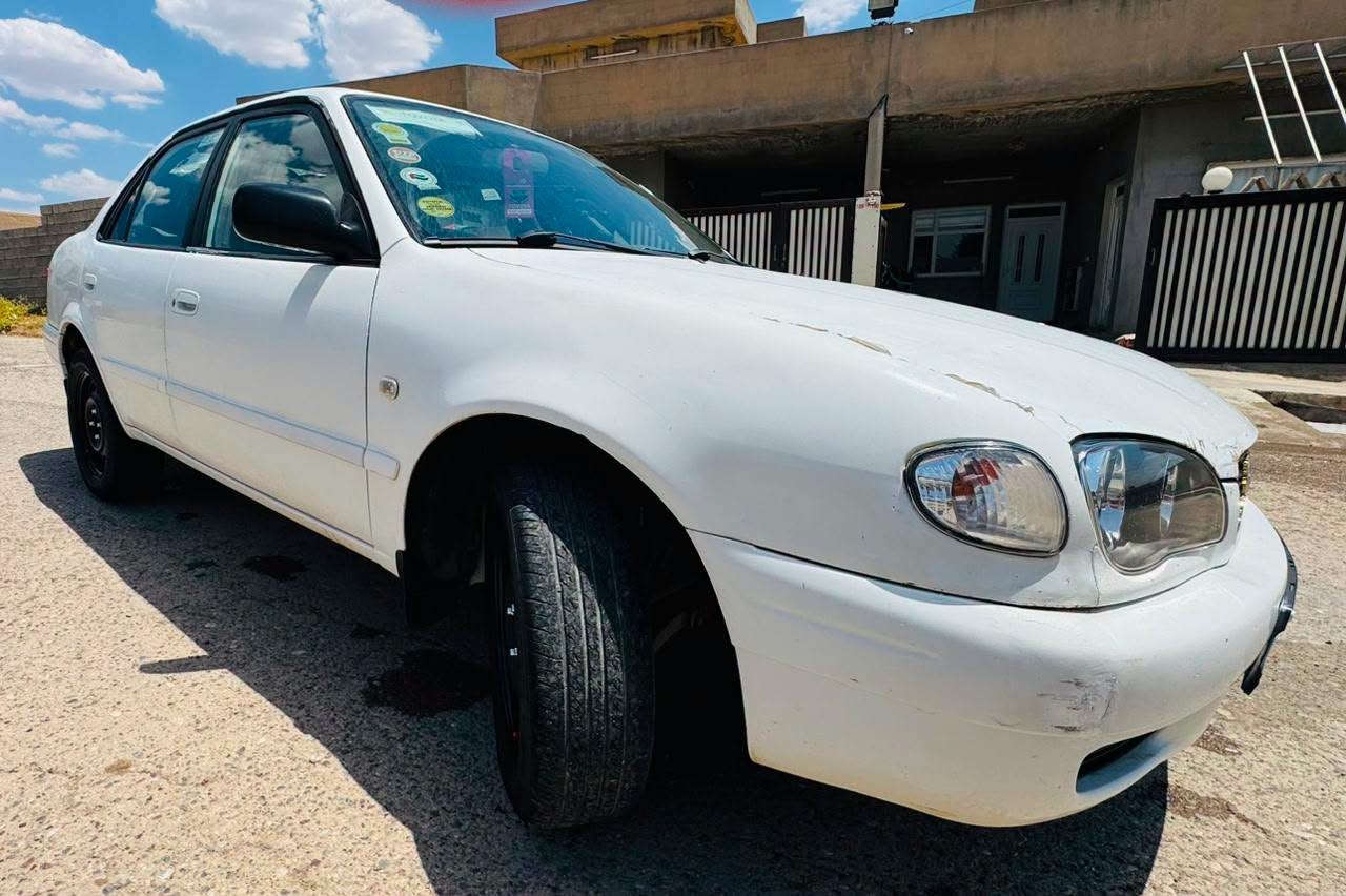 تويتا كورلا  موديل 2000 وضع البلاد 
سياره جاهزه من كلشي وما ناقصه شي 
محرك 1800 كير ومحرك مكفولات 
 اربع تواير جديد شا دهن سنويه جديد لحد 2029
كير تو ما تيك شرط الوكا له و تحويل 
تبريد شرط  سياره ع وضع البلاد 
 بي ضرر هذا جا ملغ بدون دواخل 
مكان السياره اربيل 
رقم صاحب السياره 
 *********** 
***********

السعر :: اطلبه بالتعليقات يصلك خاص 📩
. 
.
