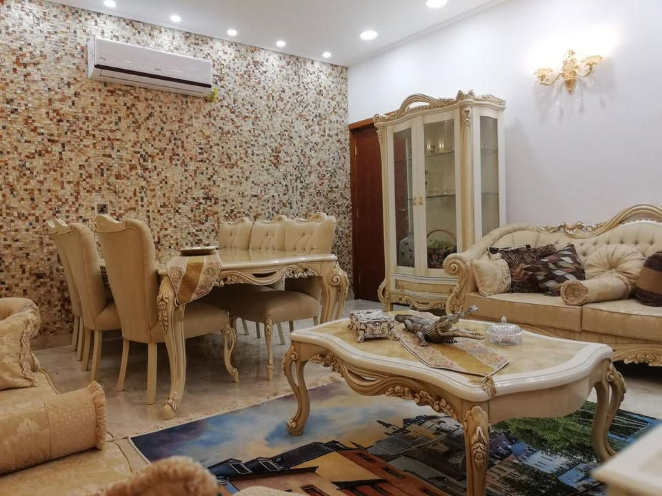 اثاث مستعمل • قنفة 4 نفرات • بعقوبة