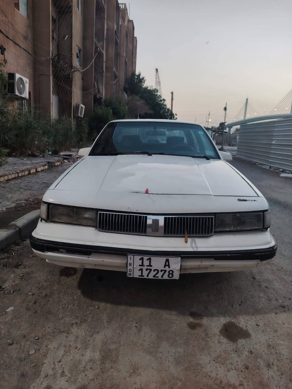 اولدز موبيل 90 • تبريد ناقص • محرك بكفاله