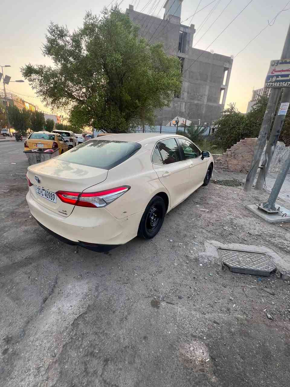 كاحري 2020 مسجله 22 بسمي السياره شرط التحويل
السياره بيها ضعف بطاريه فقط 

مصبوغه عام اثر ستيكرات تكسي دبي مكفوله من المعجون 

داخل احمر تبريد ثلج محرك خير من الله سياره جاهزه 

مكان بغداد رقم بغداد انكليزي سنويه مجدده هزه جديده 

رقمي ***********

السعر 110 وماكو هيج اسعار

بيها مجال للشراي
