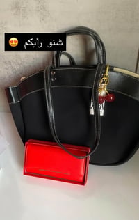 جنطة 10 الاف للتواصل واتساب ‭0777 227 4841‬  نص مكتوب في الصور: - 😍 شن...