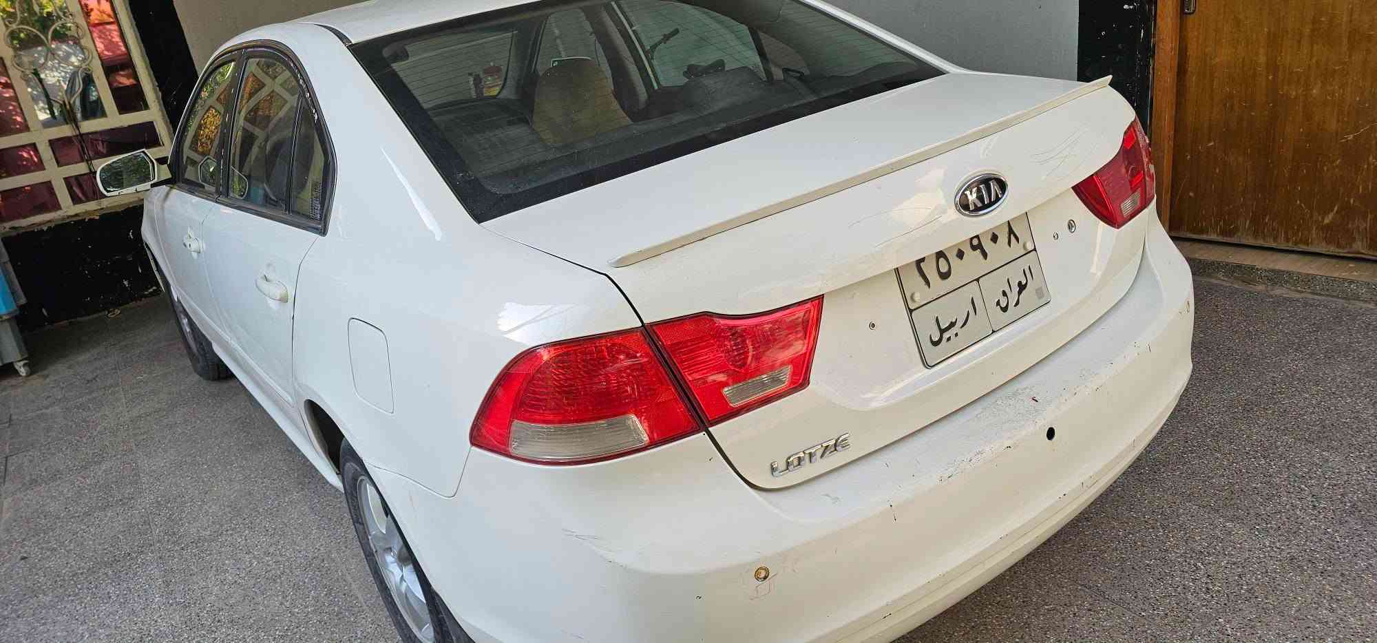 اوبتيما لوتز ٢٠١٠
السياره جاهزه مابيها اي نقص 
اني من اشتريت بيه جاملغ خلفي بعد ما اعرف شبيها 
كير محرك صدر  تبريد كله فول 
#السعر80💸
مكاني واسط الزبيديه/ الشحيميه
***********
***********
