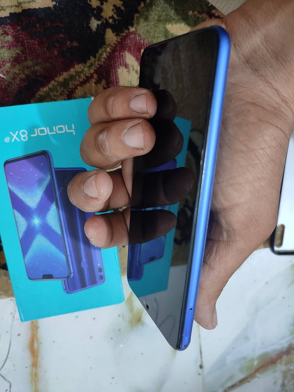 سلام عليكم جهاز اونر اكس 8 للبيع ذاكرته 128 جهاز جديد كارتونته ويا سعر اتصل هاذه رقمي *********** مكاني نجف حي الميلاد
