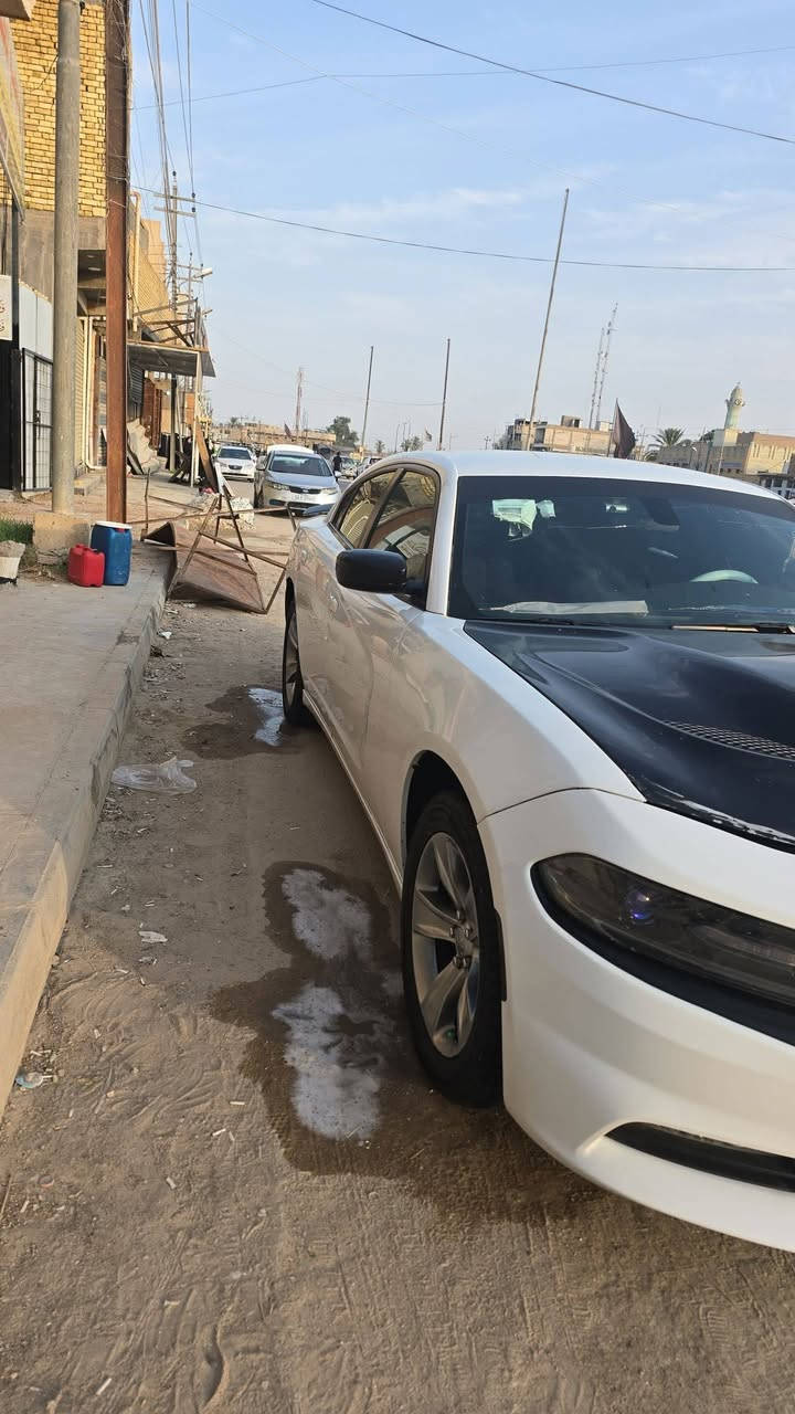 موديل ٢٠٢٠ اصل رقم بغداد بسمي بيهه تبديل بنيد وجنطه مكينه كير حداديه تبريد تخم تاير السعر ٢١٠ وبيهه مجال مكاني ناصريه ***********
