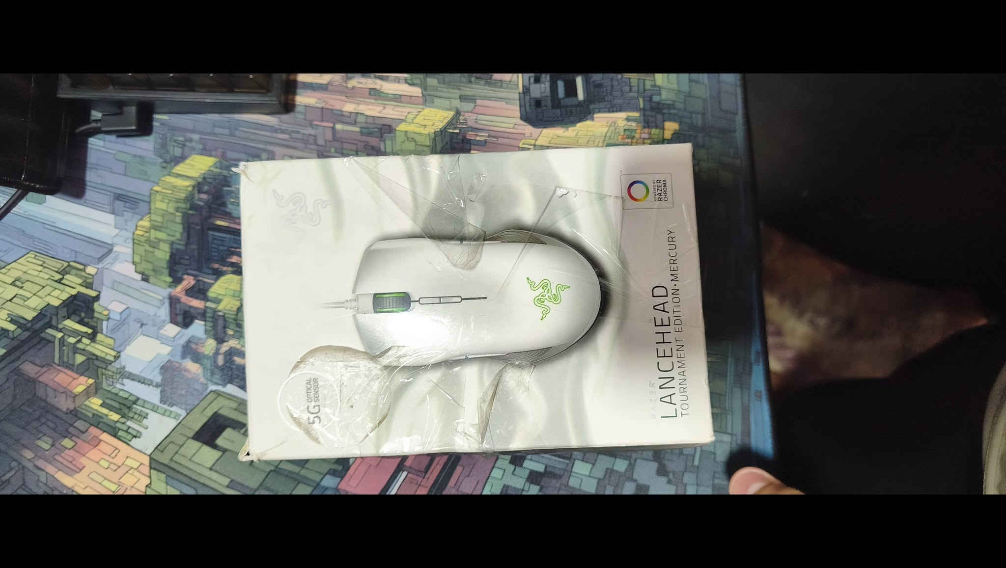 سلام عليكم توفر ماوسات من شركة ريزر و لوجتك ب أربعة أنواع 

نوع الاول  razer deathadder 6400 dpi السرع

نوع الثاني razer lancehead يجي rgb و لون الماوس ابيض و يجي بسرعه 16000dpu

نوع الثالث Logitech pro يجي بي RGB 

نوع رابع Logitech g502 يجي بي RGB و يجي بسرعة 7200 dpi 

هذني الماوسات للبيع و سعره الوحده 25 الف و متوفر التوصيل للتواصل ***********
