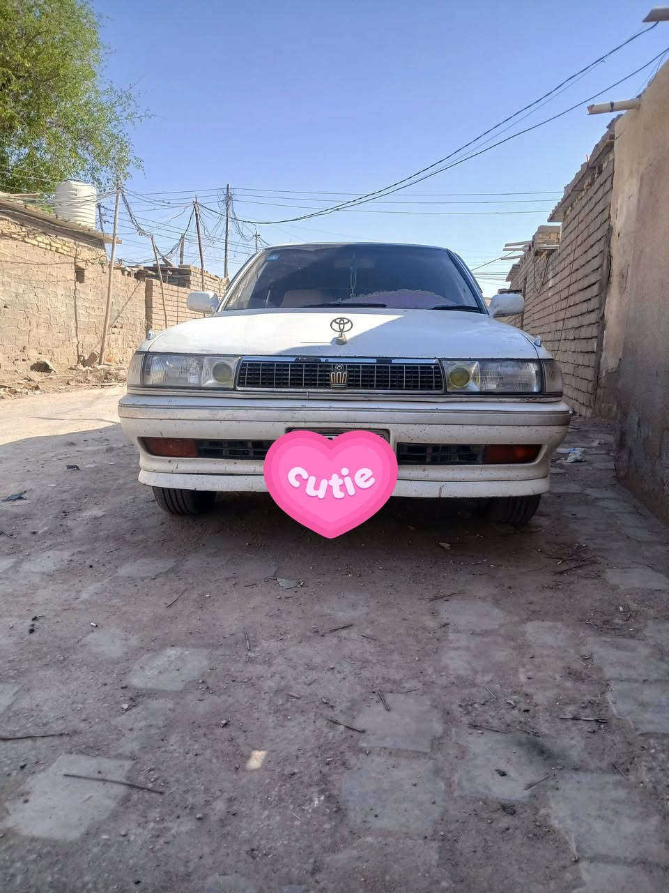 السلام عليكم للبيع كرسته مسطره مواصفاتها مكينه كير تبريد دواخل حداديه اماميه خلفيه نضيفه رقم دولي بسمي السياره السعر ٤٨ وبيها مجال رقم الهاتف ***********
