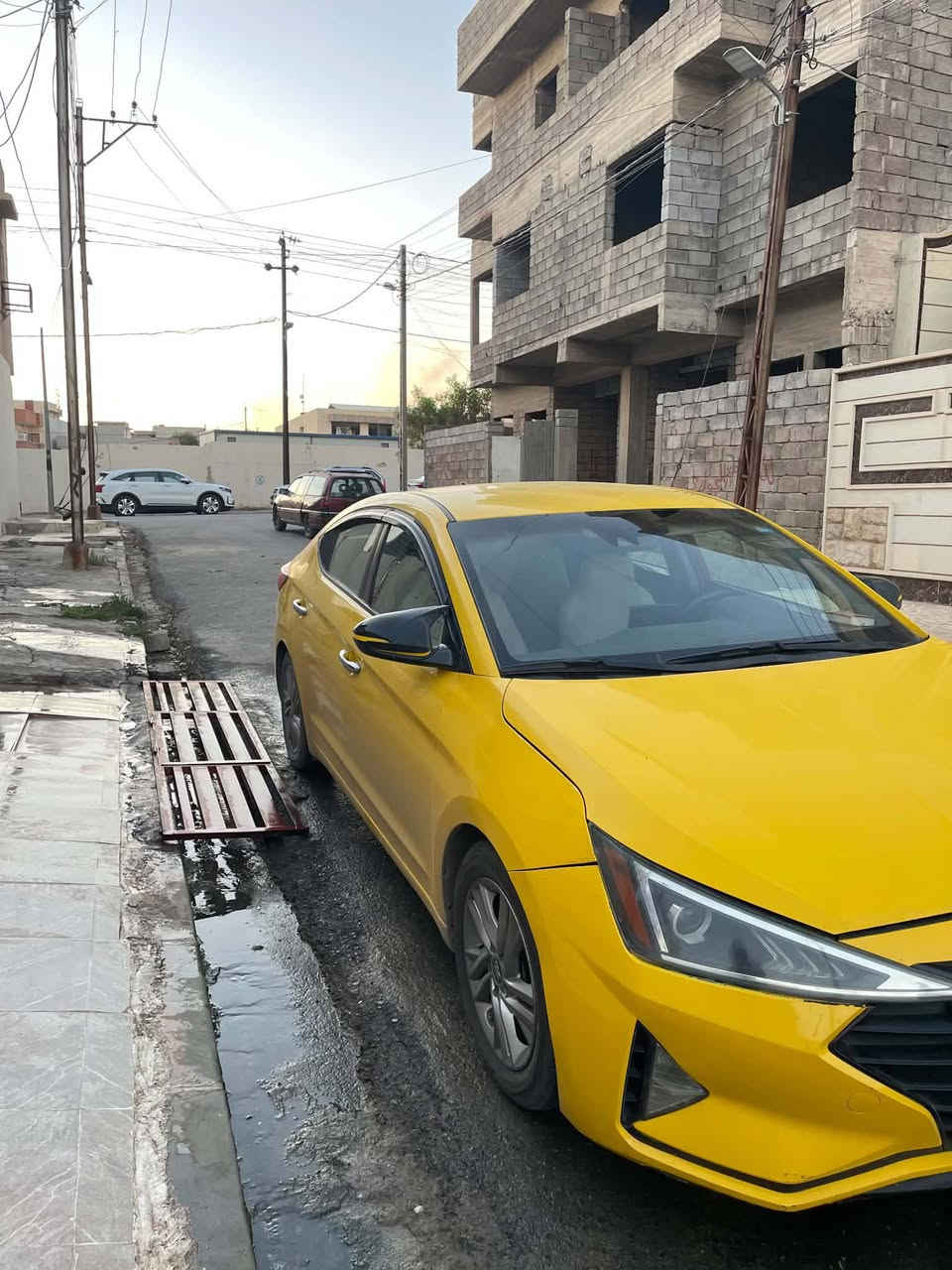 سيارة النترا 2020
نص فول كير ومكينه شرط 
كير At
حادثها جاملغ اليمين مبدل وبوند معدل 
طخم تايات جديد 
ثلاث انظمة قياده 
مانع انزلاق 
تحكمات استيرن اشاير بل مري 
نظام تحديد المسار  ونظام النقطه العمياء 
السياره بسمنا وبيها كابون بانزين 
للاستفسار الاتصال على الرقم 
***********
