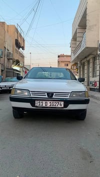 بيجو ٤٠٥ • جلد داخلي • محرك فرنسي