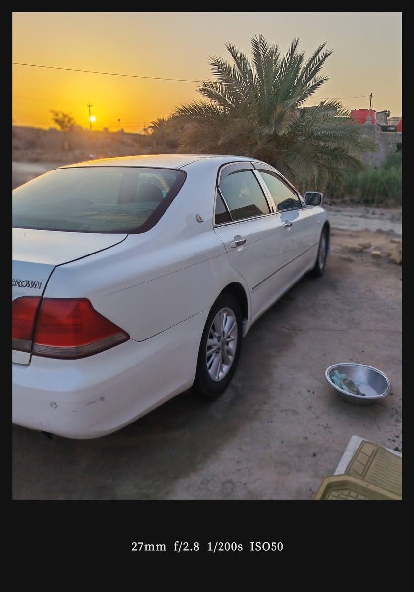 سلام عليكم شاهينه موديل ٢٠٠٥ سيارة باسمي شخصيا شاصي ٨٢ سيارة مكفولة محرك وكير وتبريد وحدادية وكافة الاصوليات للاتصال *********** عنوان ديوانية شامية سعرها ١٣٠ وبيه مجال قليل..
