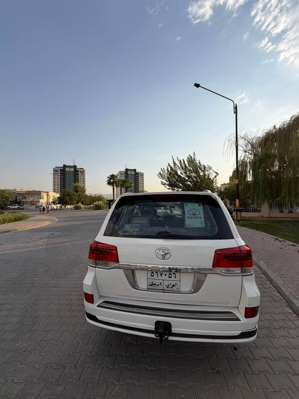 لانكروزر جكسارة 
موديل 2012 GXR
فول مواصفات معرفة 
سلايد .
شاشة بلادي 
بصمة التشغيل 
محدث كامل 2021
سيارة ضبوغ عام بدون ضربة بدون دواخل و بدون ايرباگات كفالة عامة من الضربة. 
گير و محرك كهرباء كلة بشرط.
ويل و تايرات جديدة 
مسويلة ايدامة كاملة 
دهن محرك و الگير مبدلة جديد 
سيارة مكفول كفالة عامة 
تحويل و وكالة اي شي تريد تدلل 
مكان .. سليمانية 
السعر..216 ورقة بيها مجال قليل
آني مكفولة بنشر ..رقم الصاحب السيارة ..***********
ما اجاوب خاص كلشي كاتب مع احتراماتي.. السليمانية, العراق
