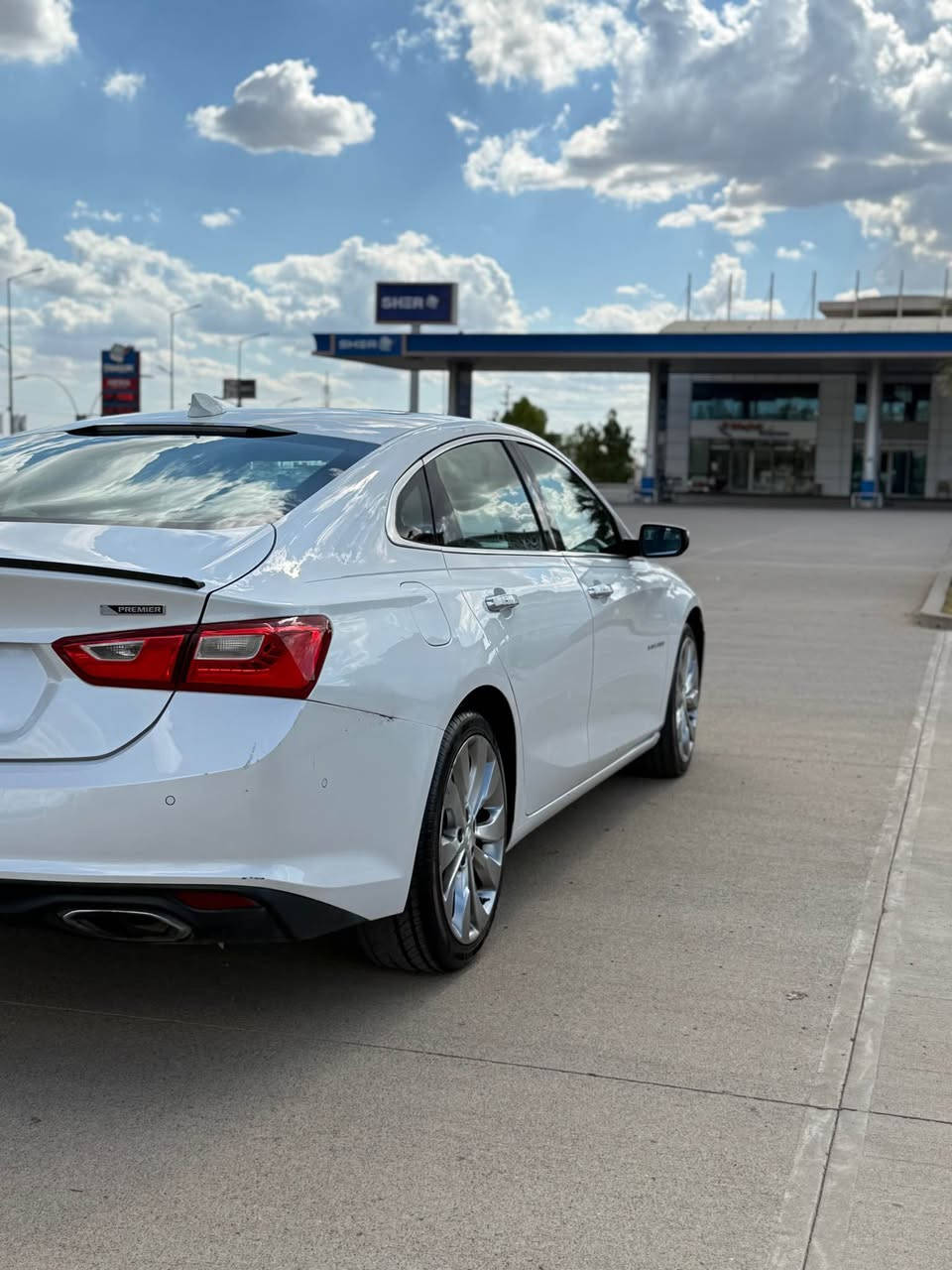 ***********
Malibu 2017  premier 2.0T
ماليبو مواصفات بريمر فول
محرك ٢.٠ مرغوب
*********** أربيل, العراق
