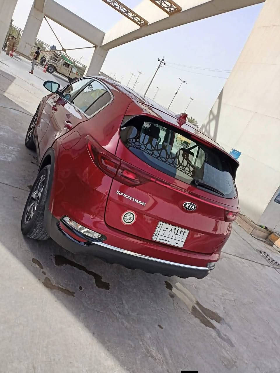 السلام عليكم كيا
سبورتج موديل 2021 الون ماروني 
ماشيه 68 الف ميل وارد امريكي 
 مواصفات تحكم سترن  شاشه تبريد قطعتين عده فتحه 
مكينه 2400  
حادثها جاملغ خلفي سيارة بيهه شخوط بيسطه 
وسونار موجود داخل المنشور 
رقم بغداد تحويل ثاني يوم
سعره159 ورقه و
عنوان السياره بغداد الزعفرانية 
***********
