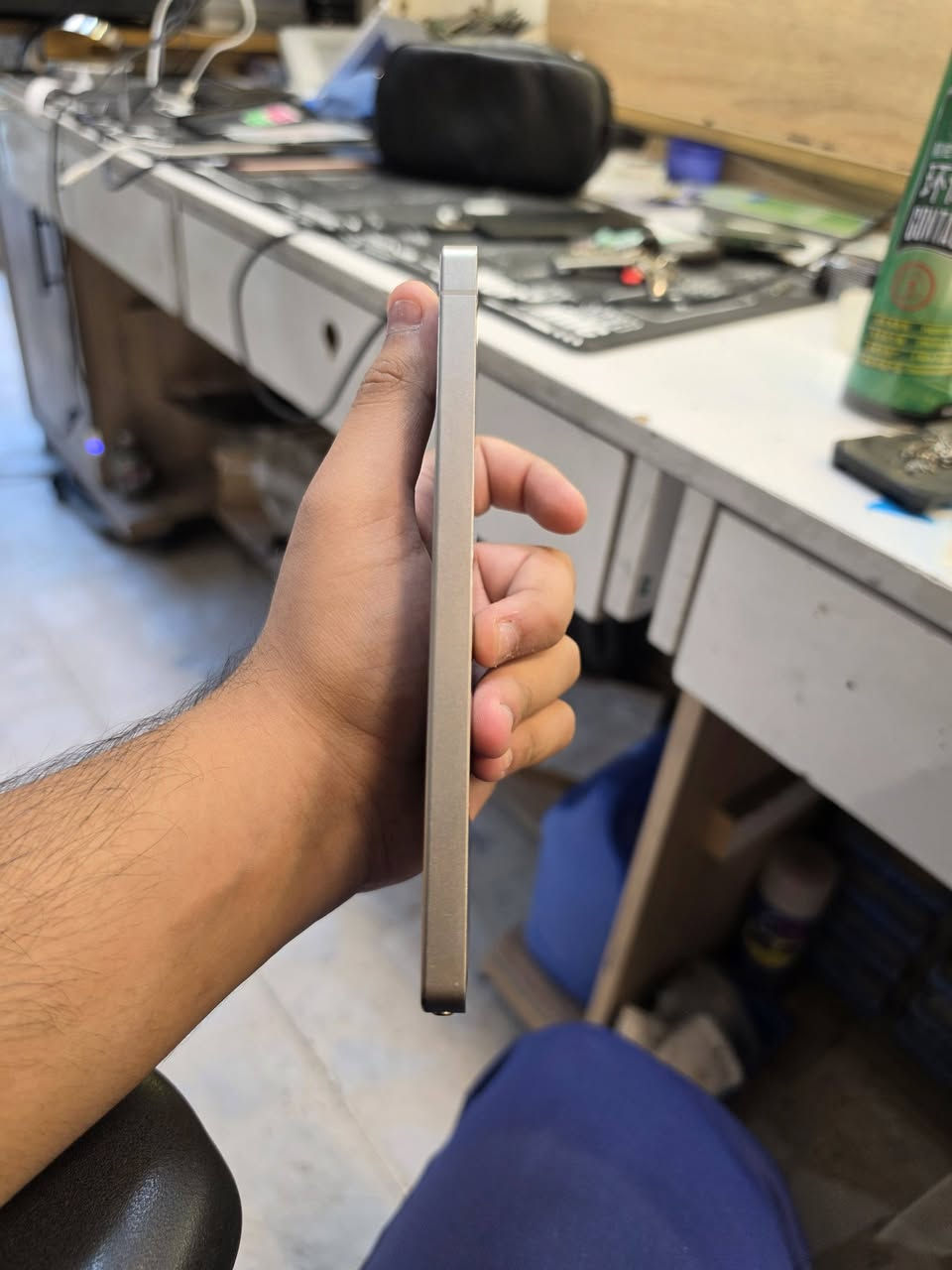 S25 ultra 512gb
للبيع الجهاز شاشه شخط مابيه وبنسبه للشاصي بي ضربه من فوك كارتون ويا ضمان عين الفهد ما ويا كيبل 

موقعي بغداد مدينة الصدر قطاع 43 

رقم التواصل ***********

لا يوجد توصيل
