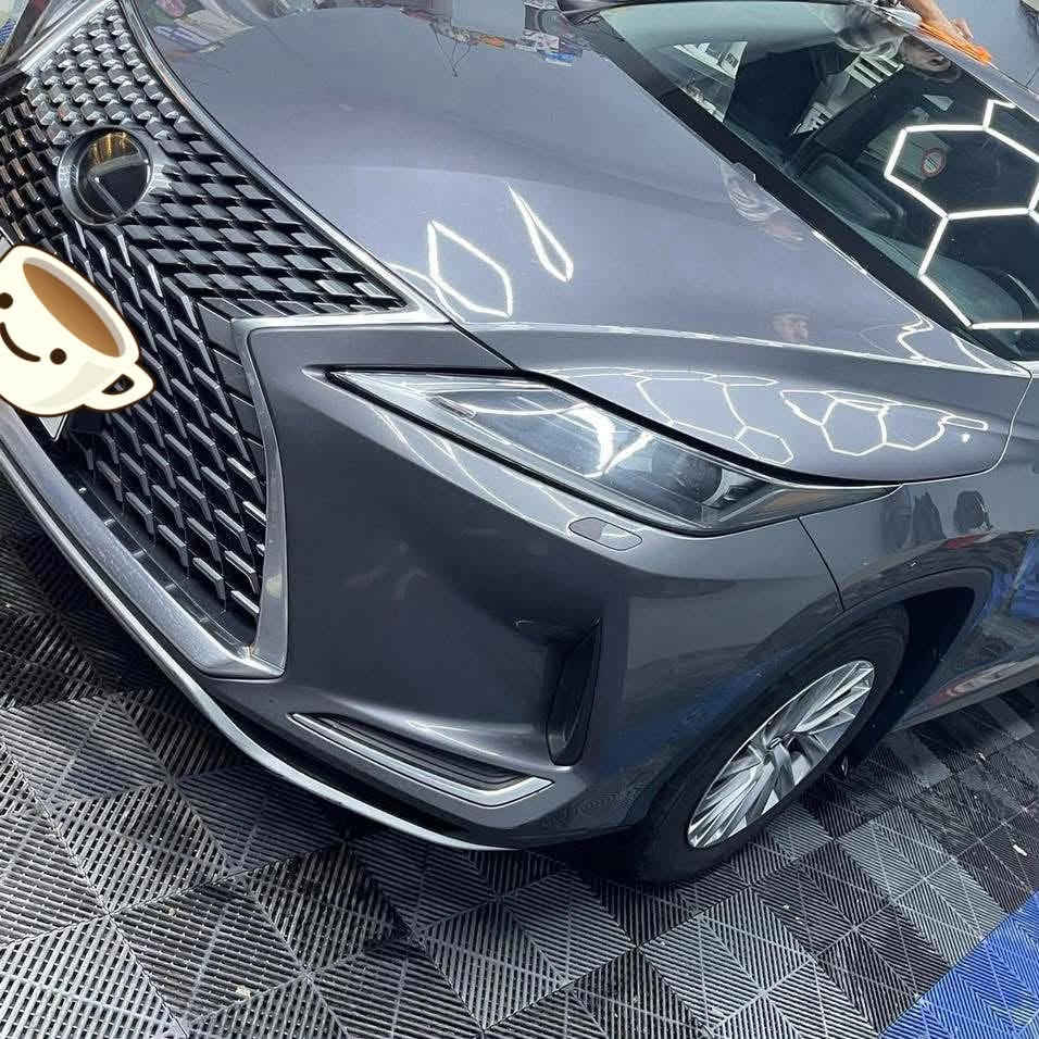 السلام عليكم
لكزس rx 350 بانزين
ماشية ٨٦ الف كم 
كلين تايتل وارد كندي موديل ٢٠٢٠
بيها طخات بسيطة وبدون قطرة صبغ
مري شفط
تدفئة وتبريد كشنات 
فتحة 
تدفئة ستيرن 
تلث مودات قيادة سبورت وايكو ونورمل 
رقمها بغداد ومكانها بغداد 
***********

