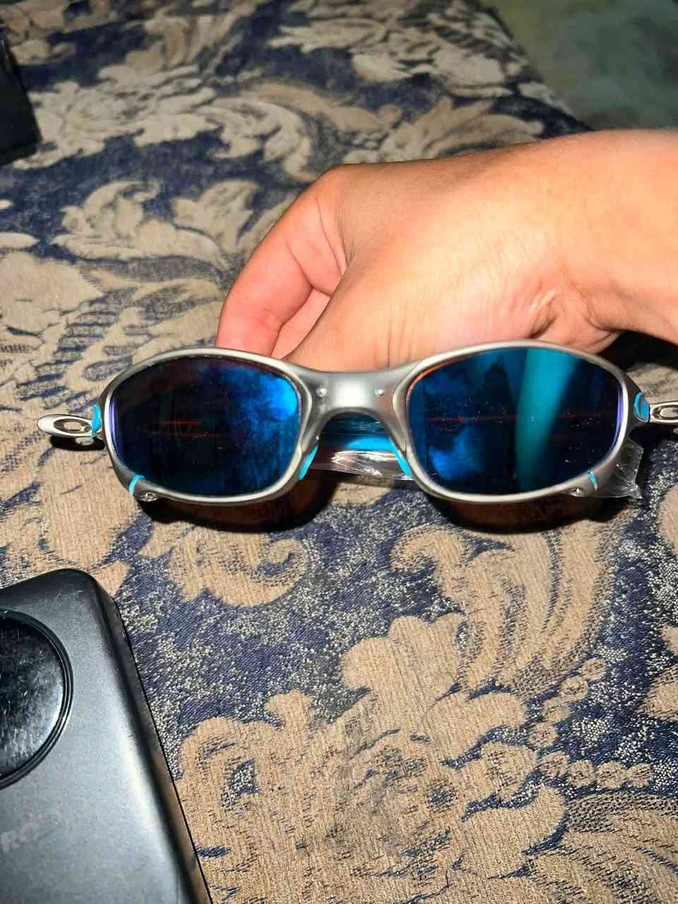 نضاره اصليه مثل مواضح بل صور ***********
