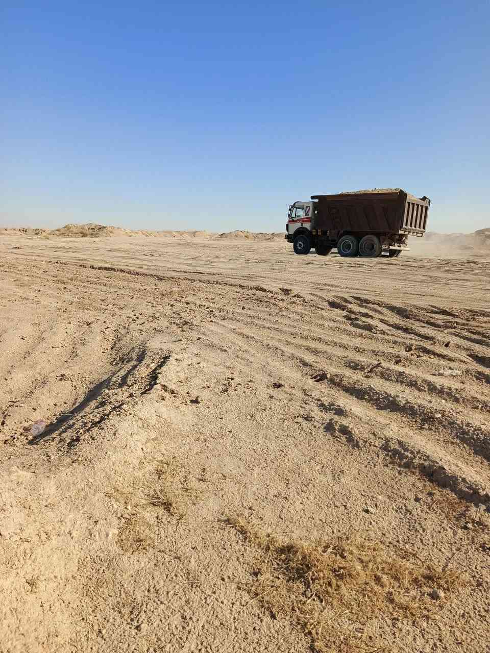 سلام عليكم  البي كرواتي للبيع موديل 91 شاصي مكفول مكينه 35 كير.155.مجموعه.جيئف. رقم انكليزي بسمي 
تخم تاير . العنوان الناصريه 
الاتصال  ***********

