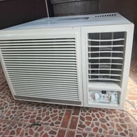 ميديا • مكيف ٢طن • مقفول شركة