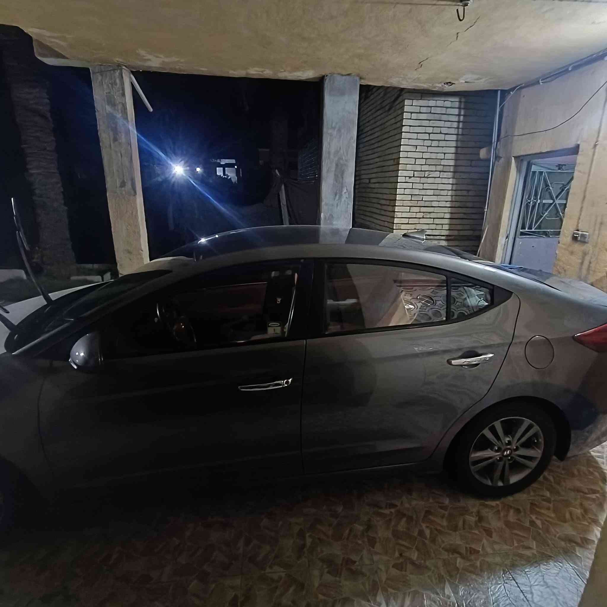 سلام عليكم النترا للبيع موديل 2018 وارد امريكي رقم بابل دولي ماشيه 110حادث السياره بنيد وبل العراق انشخطت الباب الي ورا الصدر وصبغ بل خاملغ خلفي وصور الحادث بل منشور مكانه السياره بابل الاتصال ترهم مراوس ***********

نص مكتوب في الصور:
- BidFax.info