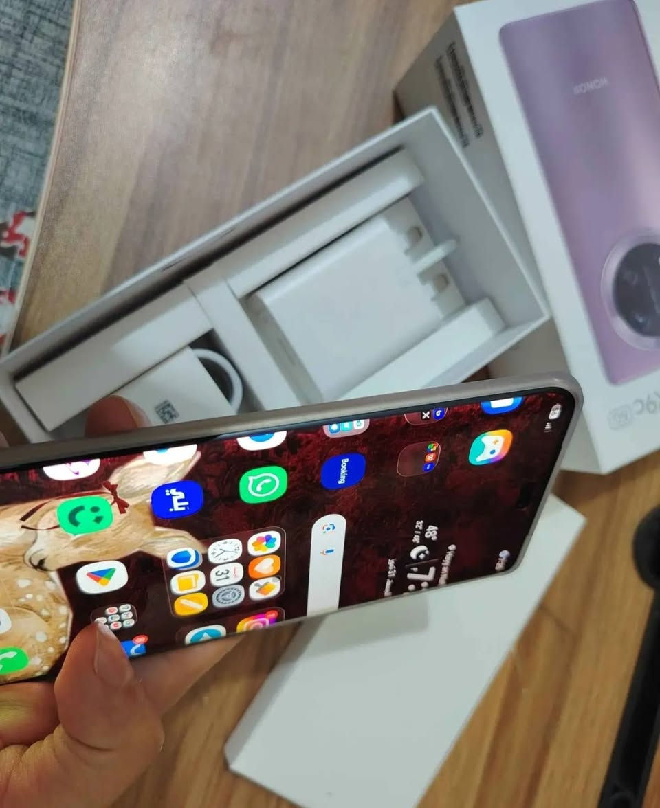 هونر x9c
جهاز جديد استخدام ايام بصيطه
رام 12 اعلى فئه
قفله 350
واتساب   ***********
