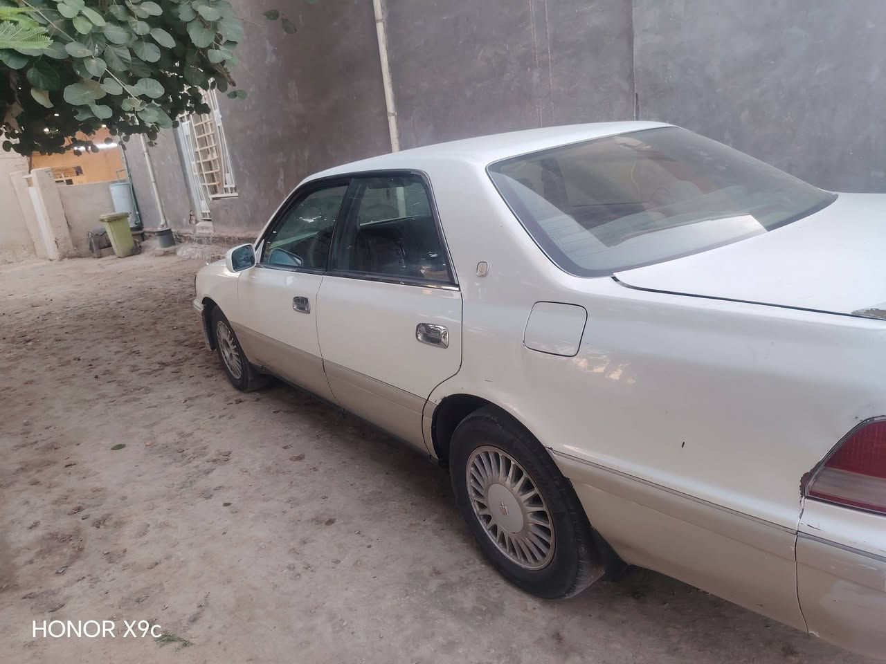 سياره راس الثور للبيع مديل ٩٥
مكينة 300
كفاله من اي ضربه
السعر 83وبيها مجال
للاستفسار***********
المكان كربلاء طويريج

