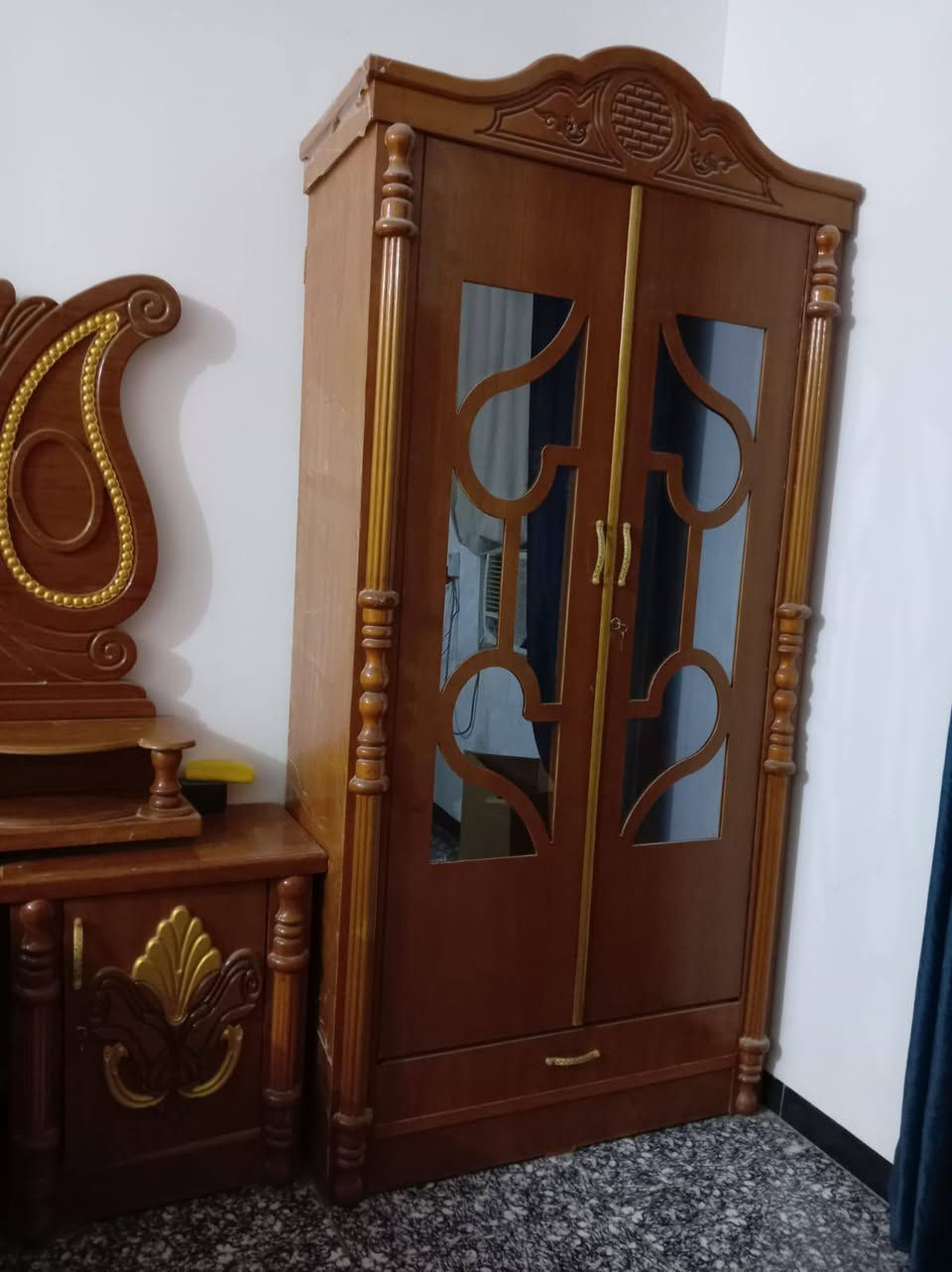 غراض بيت للبيع مراسلتي ع الخاص او الاتصال ع الرقم ***********
