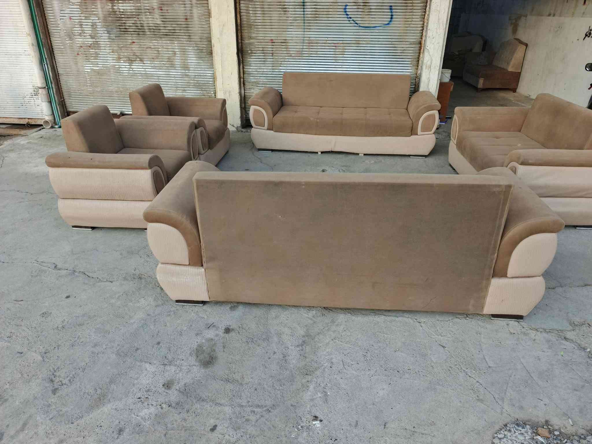 ⭕ عرض خاص طخم تركي مستعمل مودرن ستندر نضيف بسعر 130🔥وبي مجال عنوان موصل حي القادسيه الاولى سيادين حديد قرب تيم ماركت للتواصل.... 
*********** (حمزه الاغا) واتس 
⭕مستعدون لشراء الاثاث المستعمل بكافه انواعه
