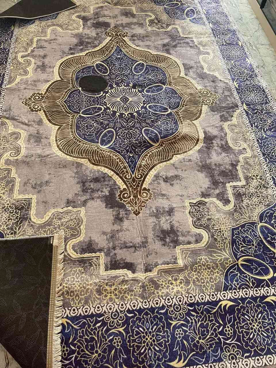 موكيتات • نضيفه • قابلة تفاوض